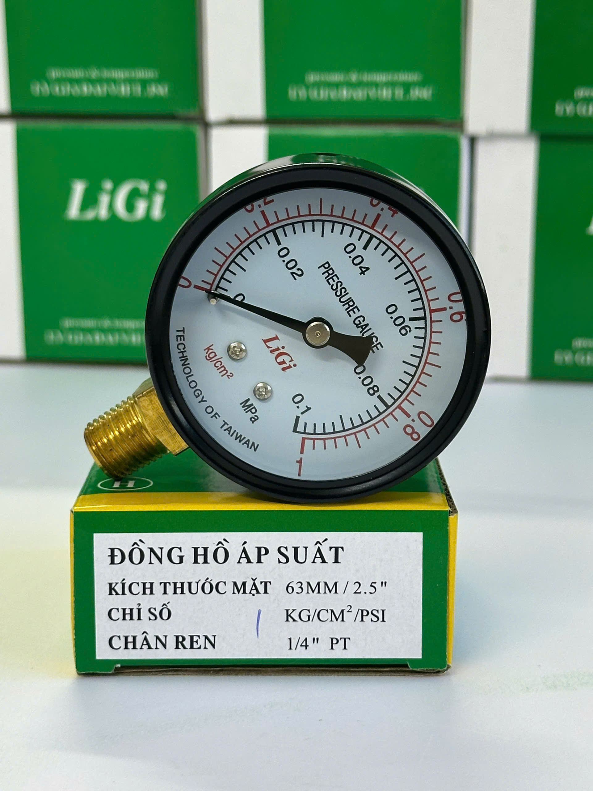 Đồng hồ áp suất hơi chân đứng Y63 (0-1kg)