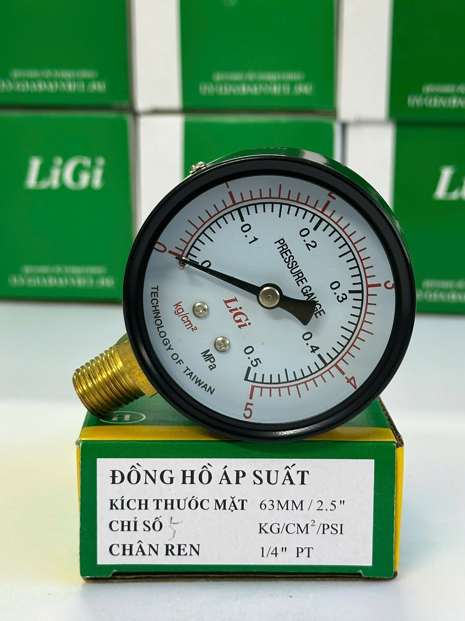 Đồng hồ áp suất hơi chân đứng Y63 (0-5kg)