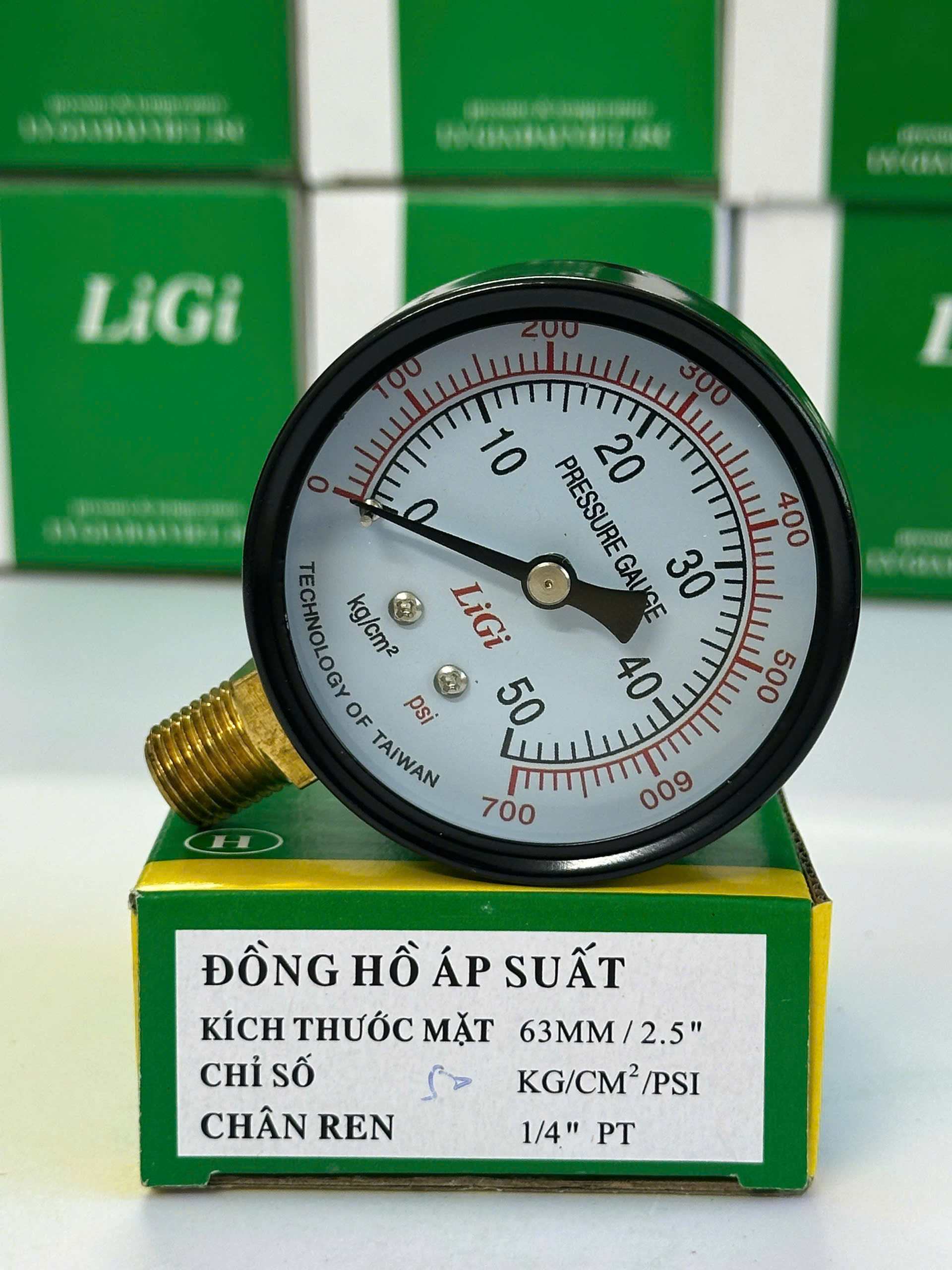 Đồng hồ áp suất hơi chân đứng Y63 (0-50kg)